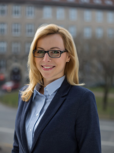 Dr. Tóth Eszter Ph.D.